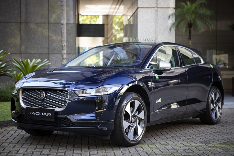 A Jaguar lança seu novo carro de corrida virtual elétrico, o